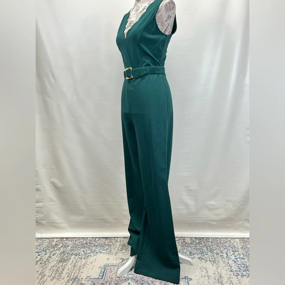 SOCIALITE Teal green scalloped neckline sleeveless jumpsuit size M. - Picture 6 of 14